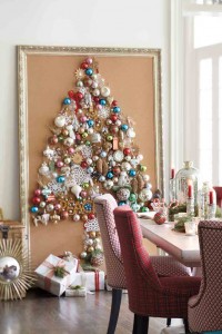 diy-arbre-de-noël-sapin-noel-original-mood-board-boules-de-noel-déco-howne.com_