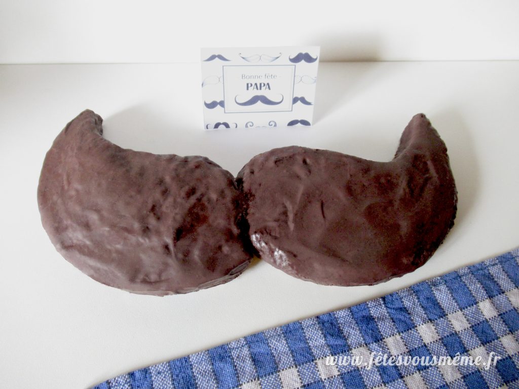 Gâteau Moustache Bonne Fête Papa - Fêtes vous même