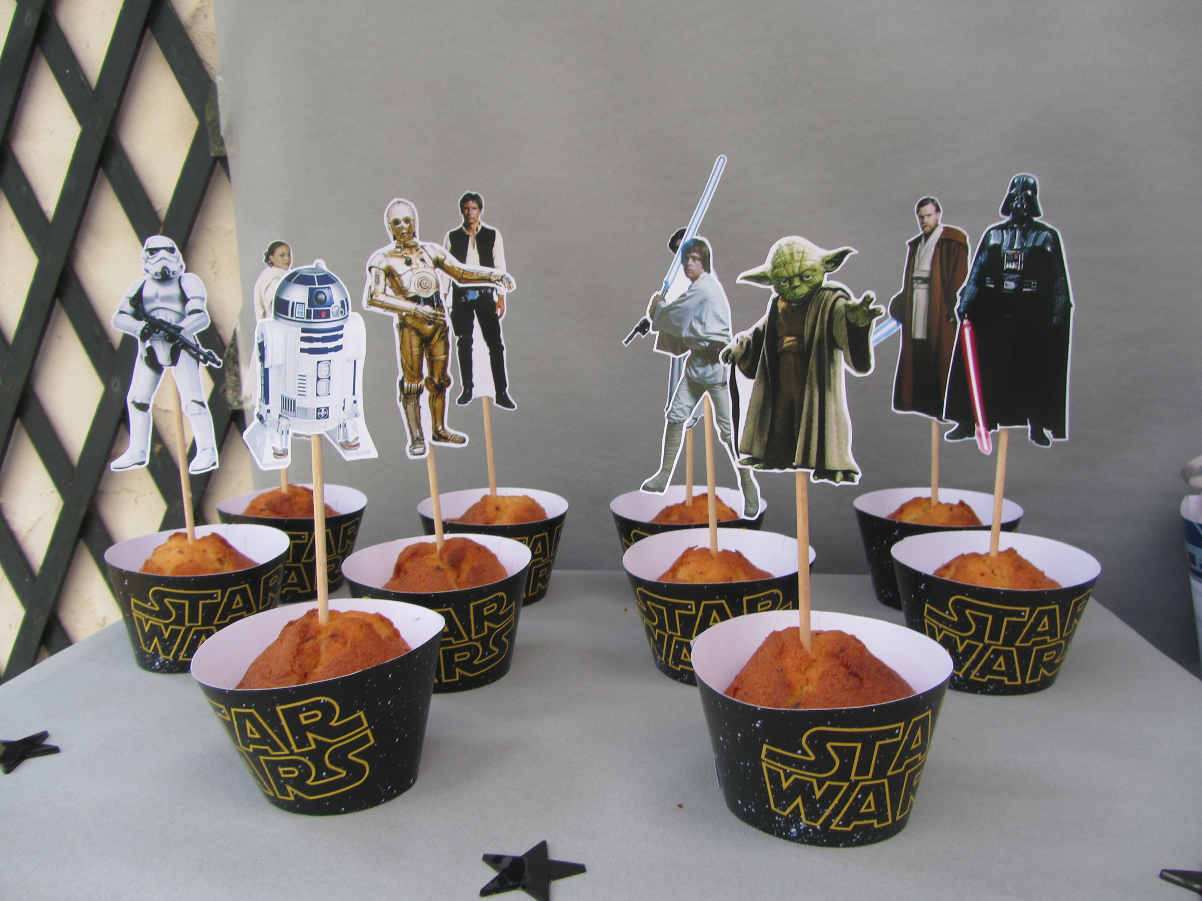 Kit déco Star Wars - caissettes cupcakes - Fêtes vous même