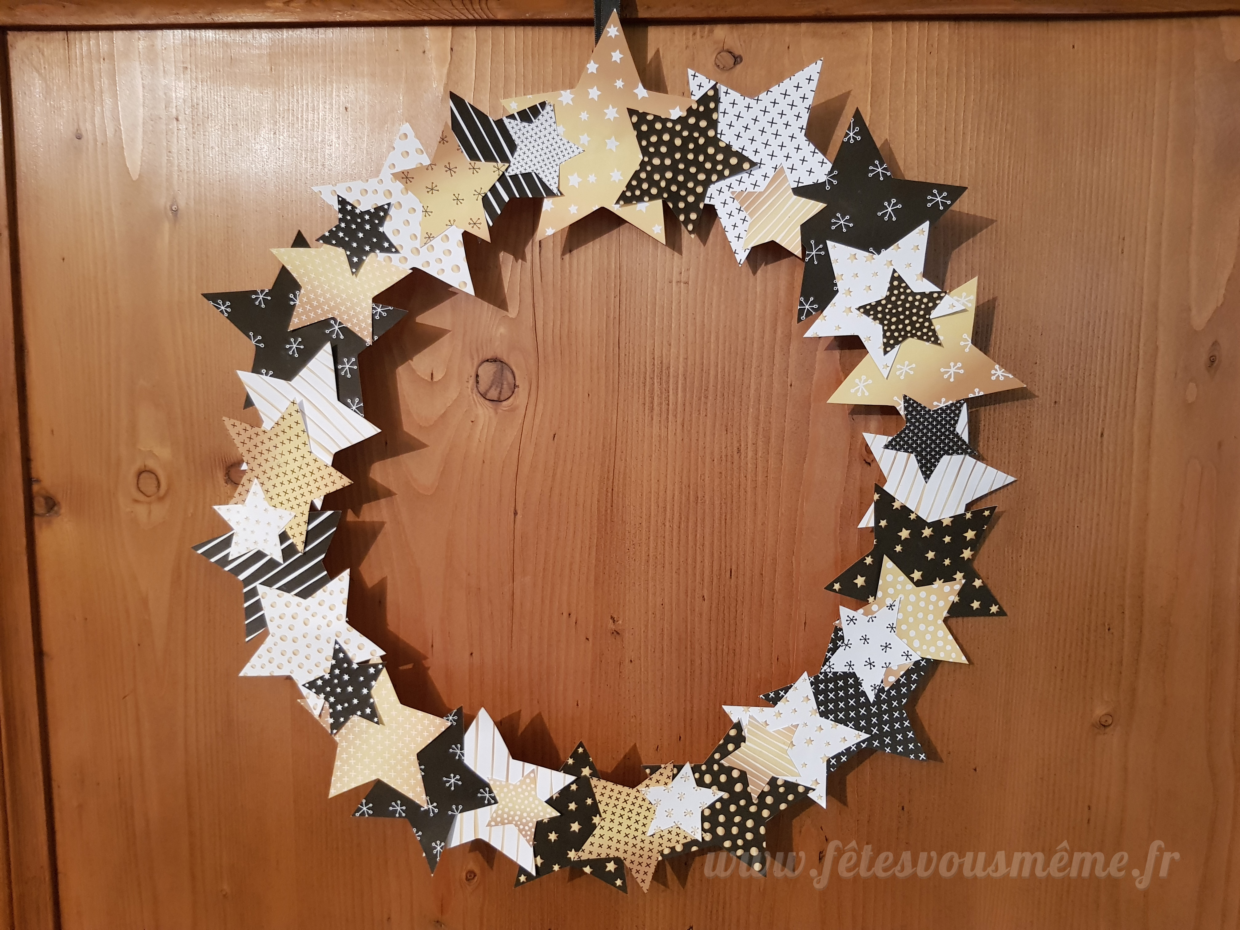 Couronne & guirlande de Noël en papier