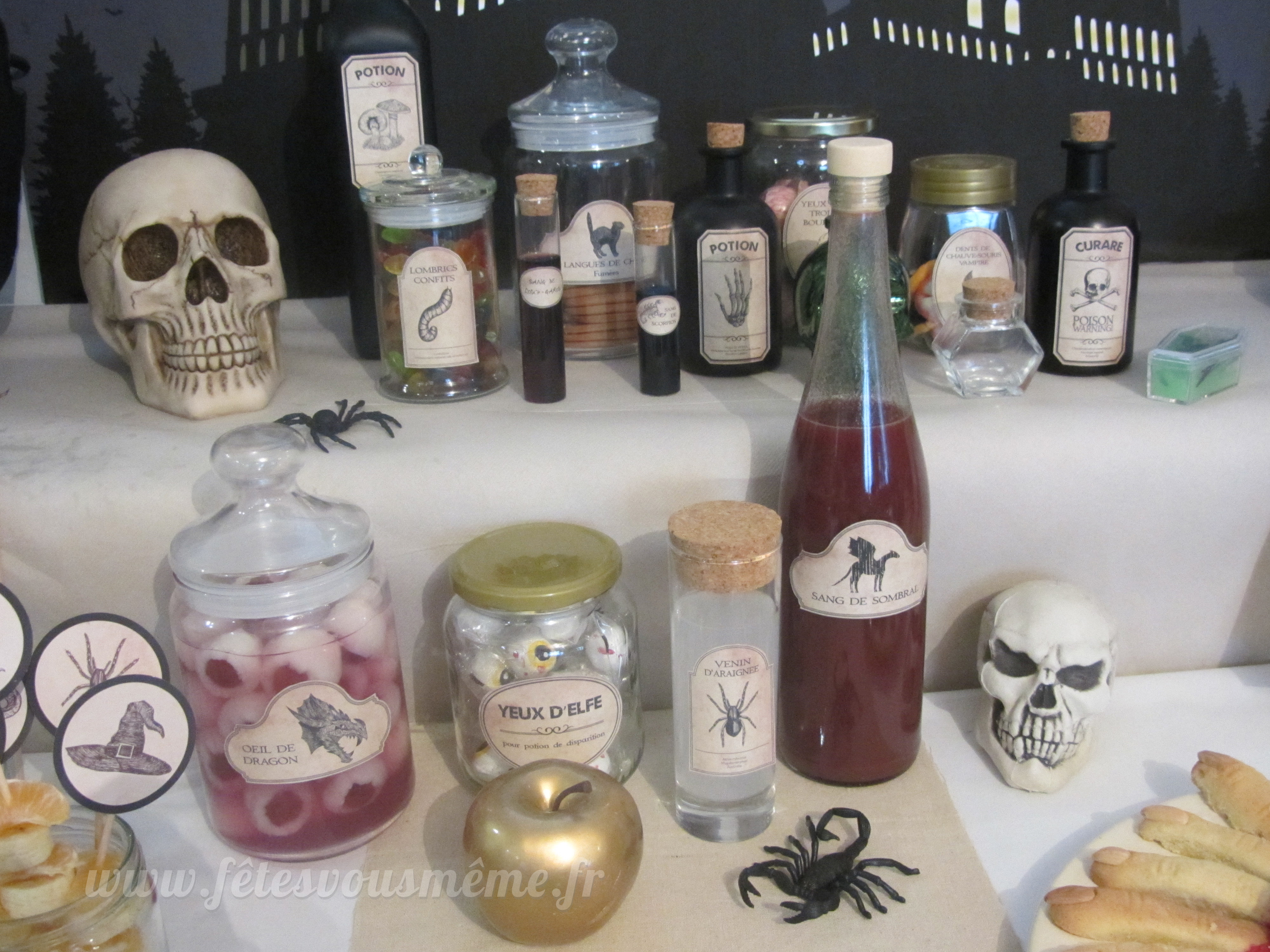 Kit déco Halloween Ecole de Sorcellerie – Image 4