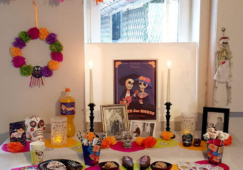 Autel El Dia de Los Muertos