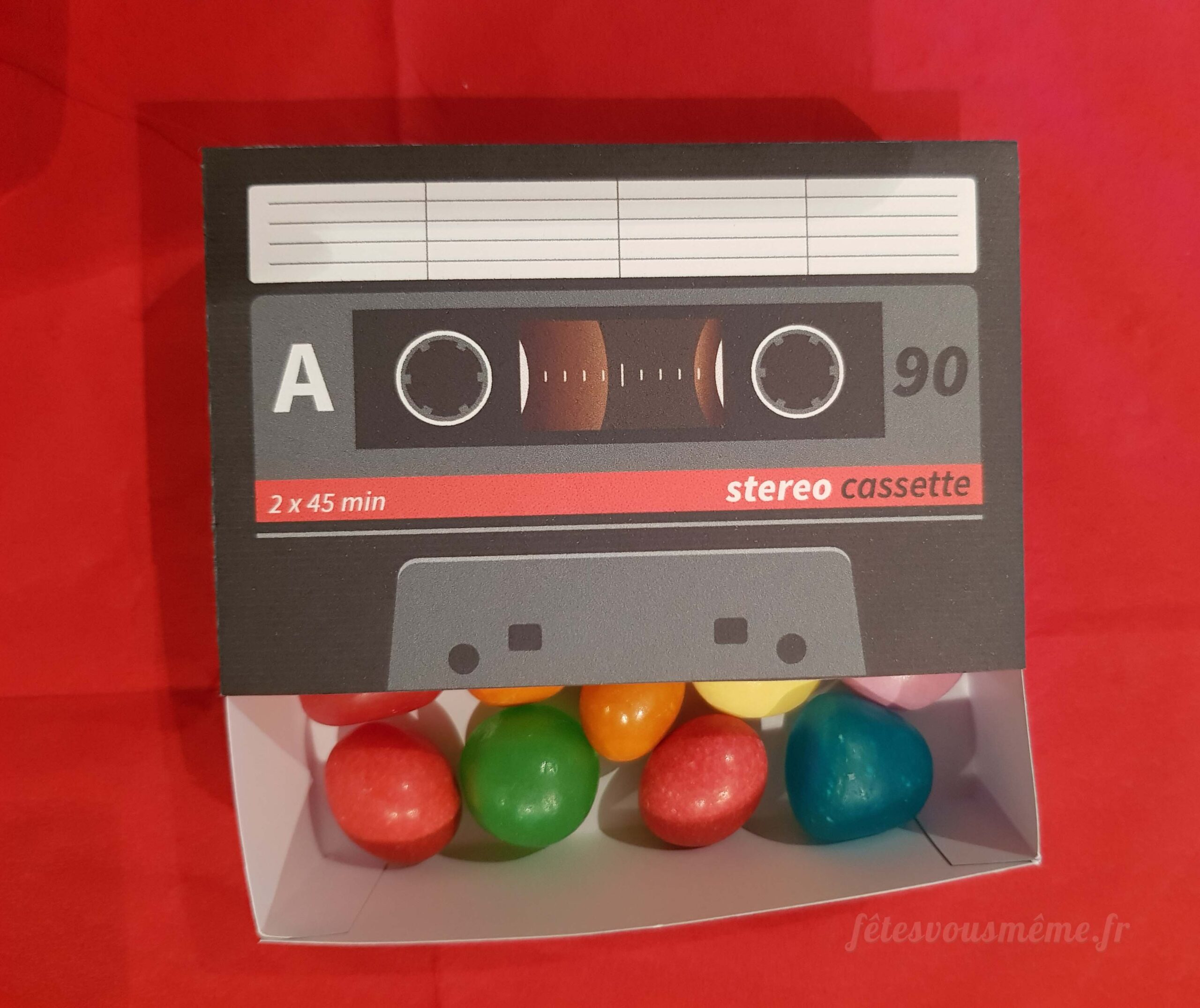 Boite à bonbons "Cassette audio 80's" – Image 2